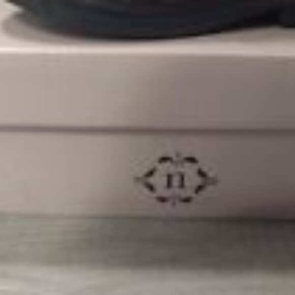 Nanette Lepore girls size 9 fringe boots new with tag - Picture 3 of 5